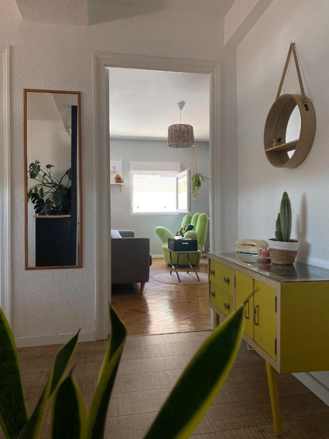 Apartamento Tranquilo En El Centro De Burgo Екстериор снимка