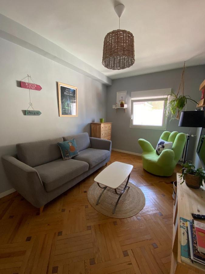 Apartamento Tranquilo En El Centro De Burgo Екстериор снимка